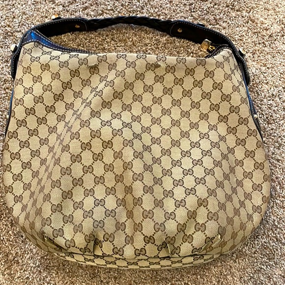 Gucci shoulder bag
